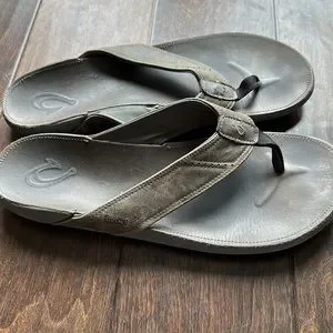 Olukai grey distressed  leather flip flop Hiapo - Odyssey Grey / Sahara Men main image 3